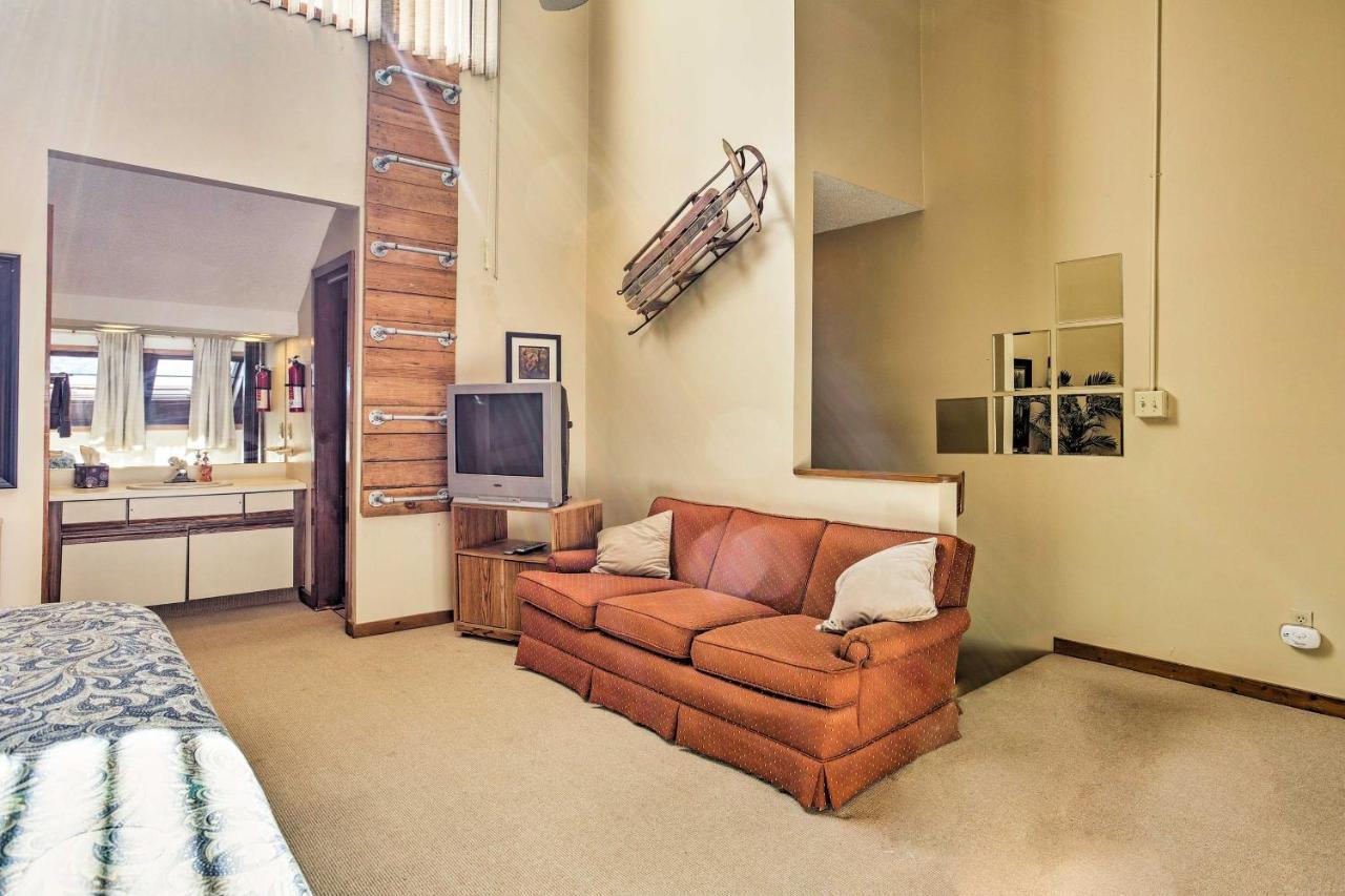 Pet-Friendly Beech Mountain Condo Steps To Slopes エクステリア 写真