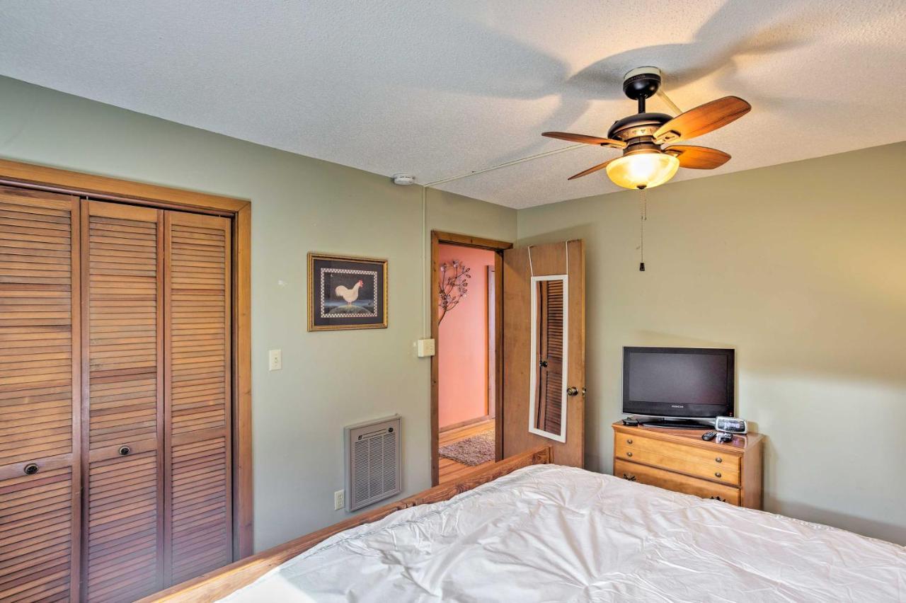 Pet-Friendly Beech Mountain Condo Steps To Slopes エクステリア 写真